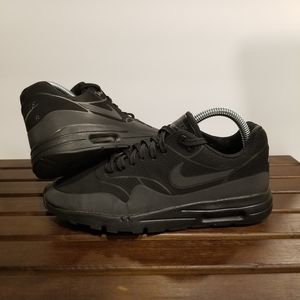 Nike Air Max 1 Ultra Moire Black Size 8